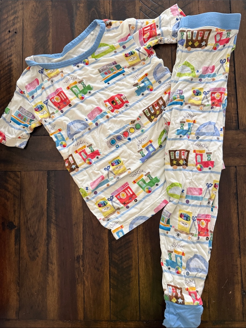 Kids White Multi-Color Train Print Pajama Set - Brand Unknown